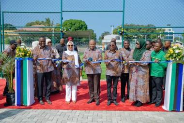 Dkt. Mwinyi akifungua rasmi Viwanja vya Matumbaku Sports Complex