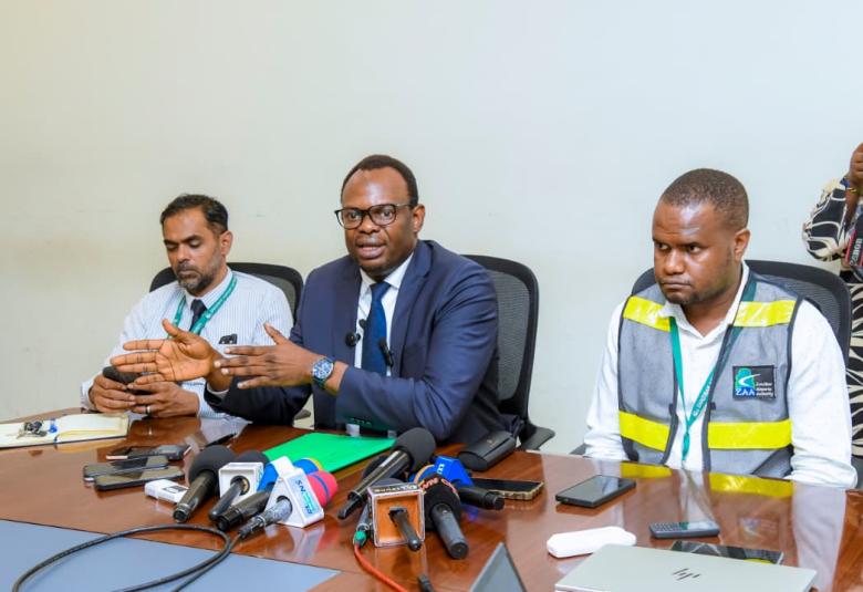 Mkurugenzi Mkuu wa Mamlaka ya Viwanja vya Ndege Zanzibar (ZAA), Ndugu Seif Abdalla Juma Akizungumza na Vyombo vya Habari